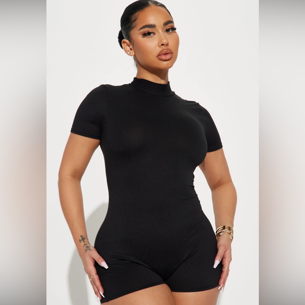 Fashion nova romper